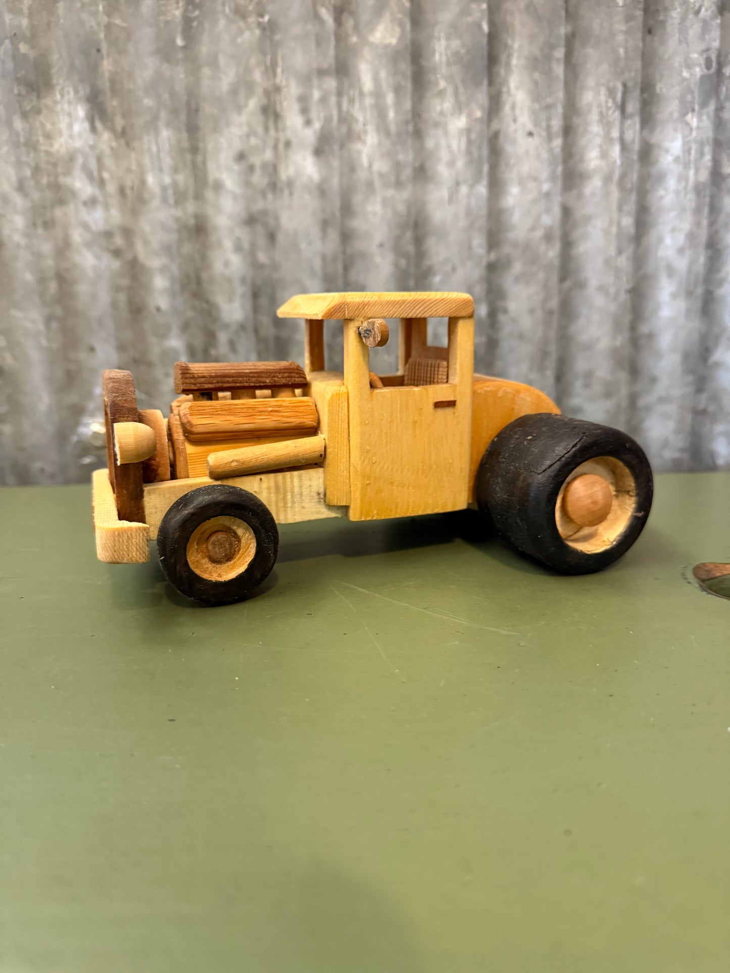 Indy Dee - Handcrafted Wooden Roadster