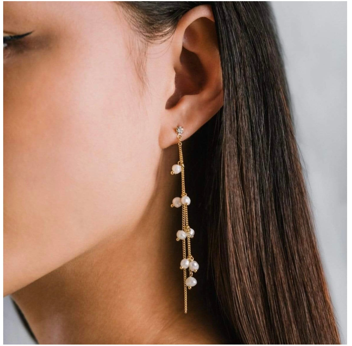 Lover’s Tempo - Dot Pearl Earrings