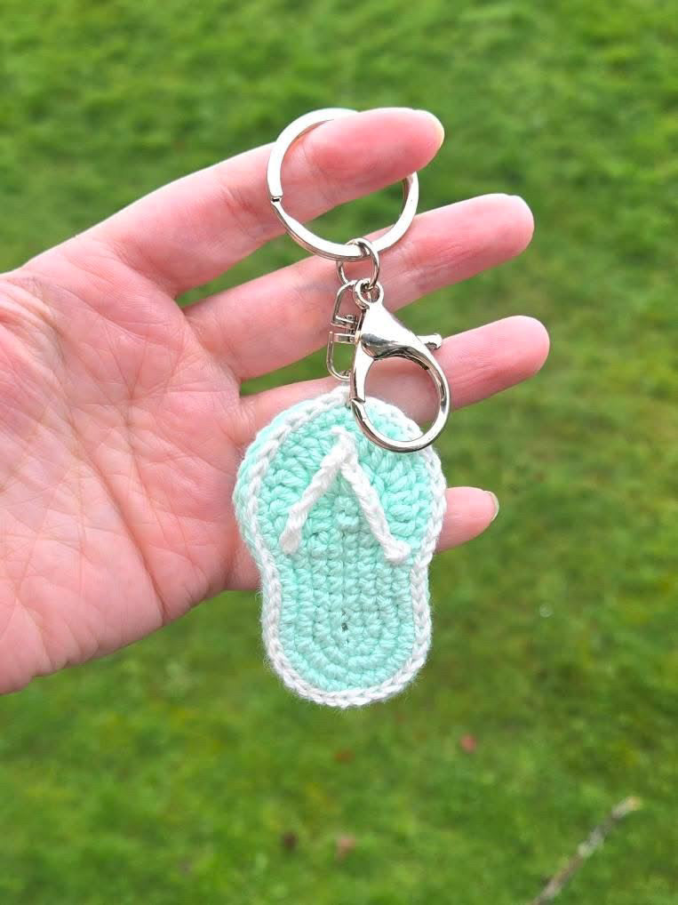 Little Potato Creations - Flip Flop Keychain