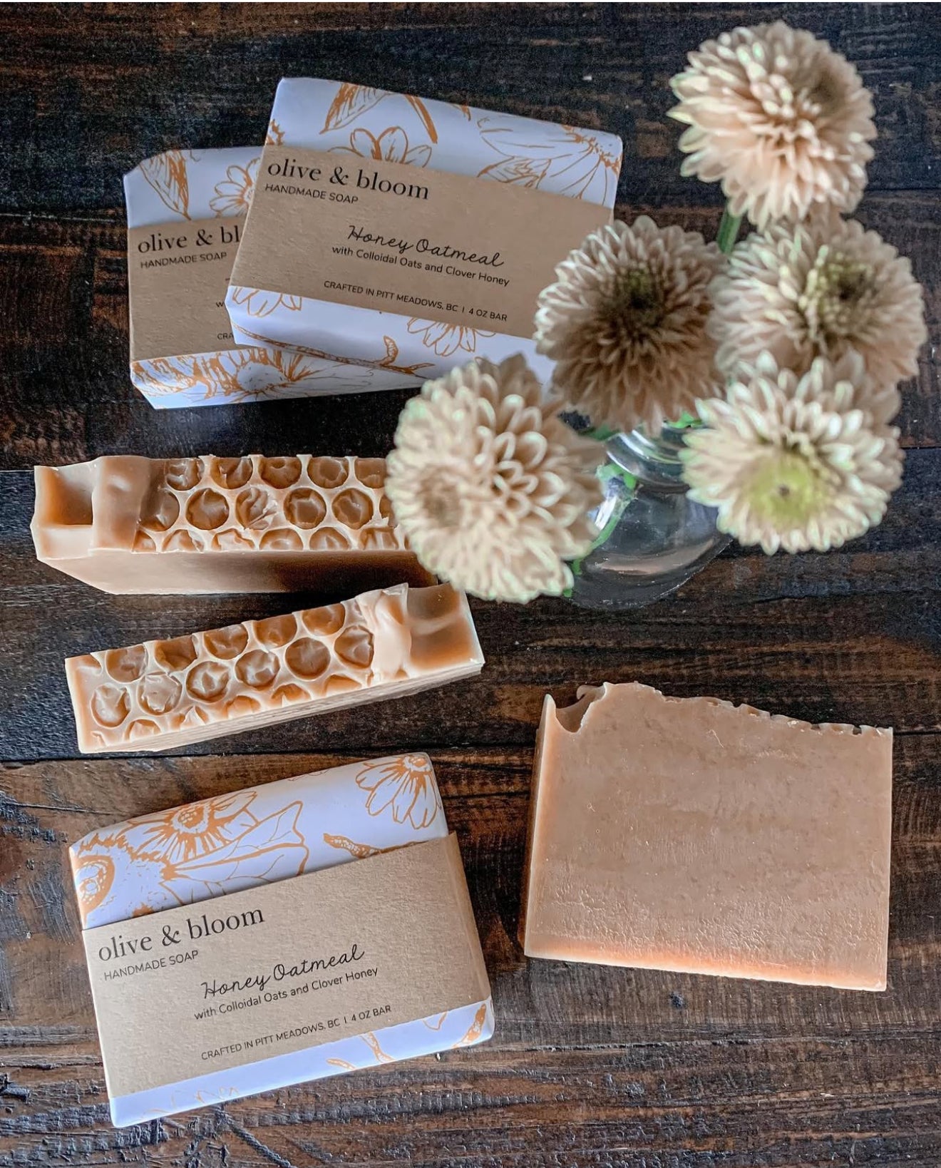 Olive & Bloom - Honey & Oatmeal Soap