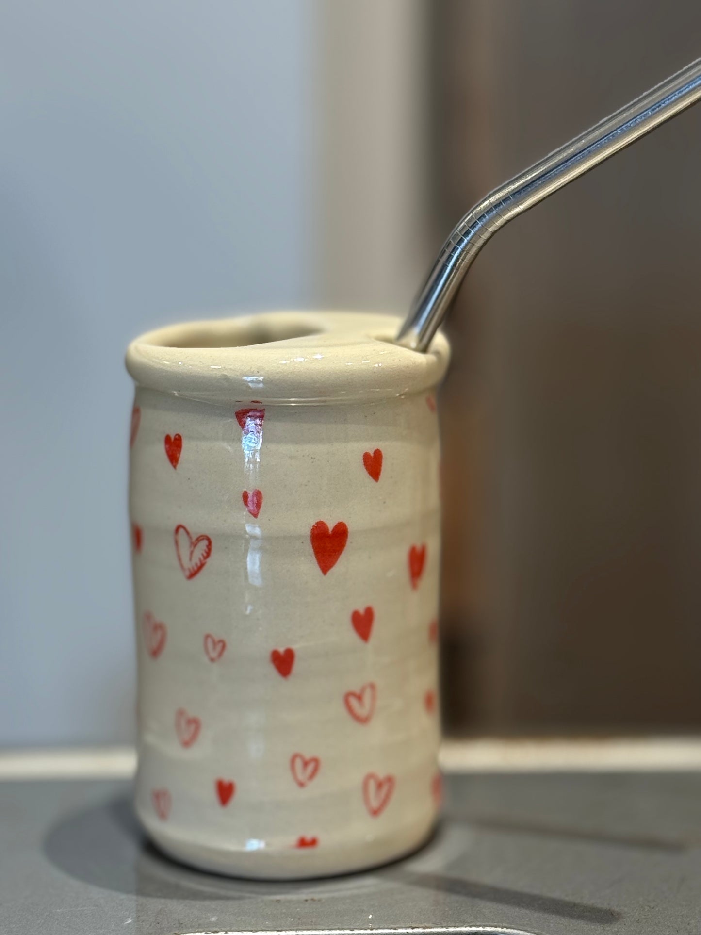 CM Pottery - Sipping Mug - Cinnamon Hearts
