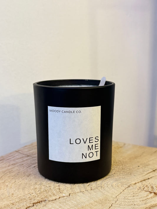 Moody Candle Co. - Loves Me Not