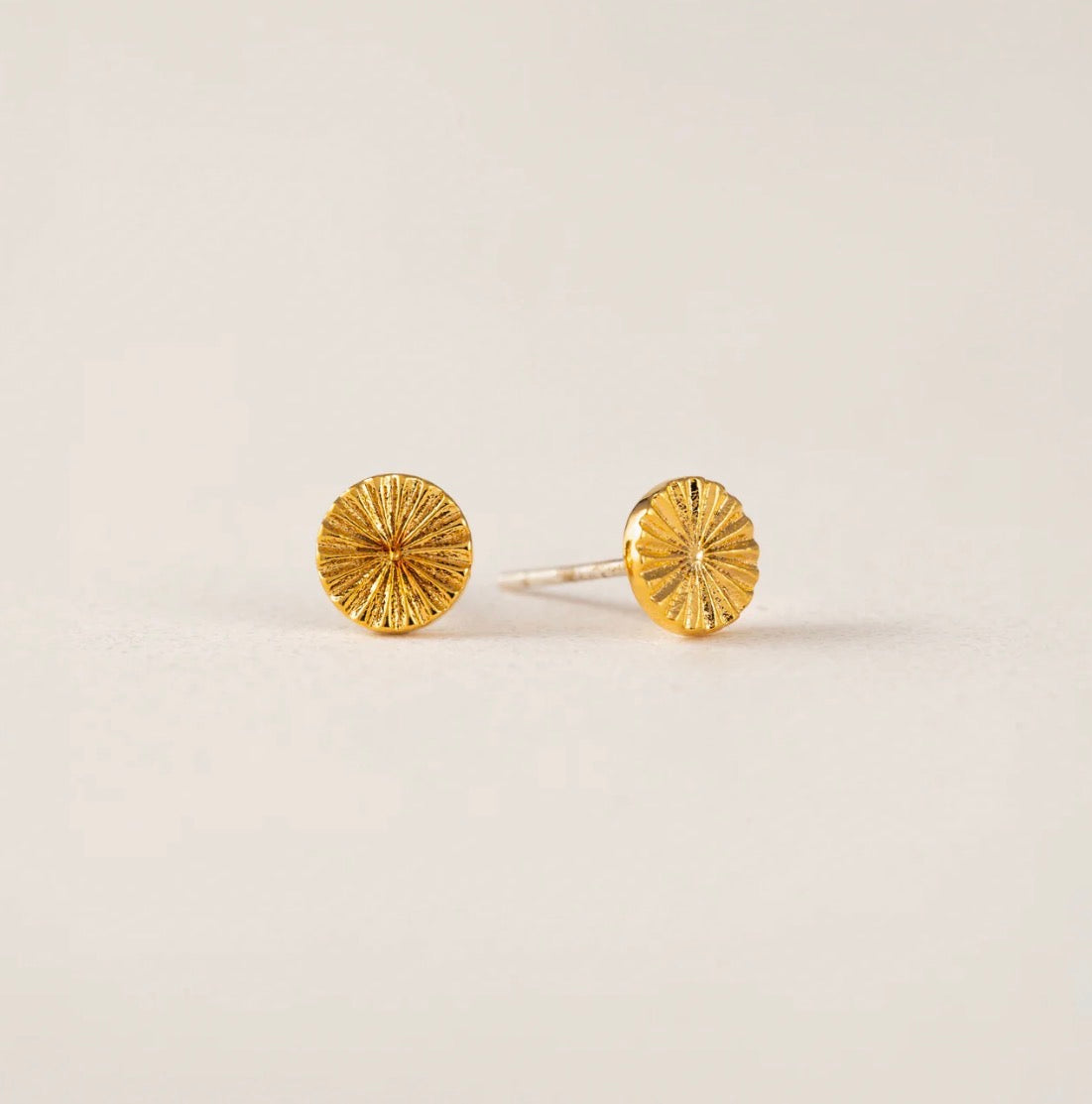 Lover's Tempo - Everly Circle Stud