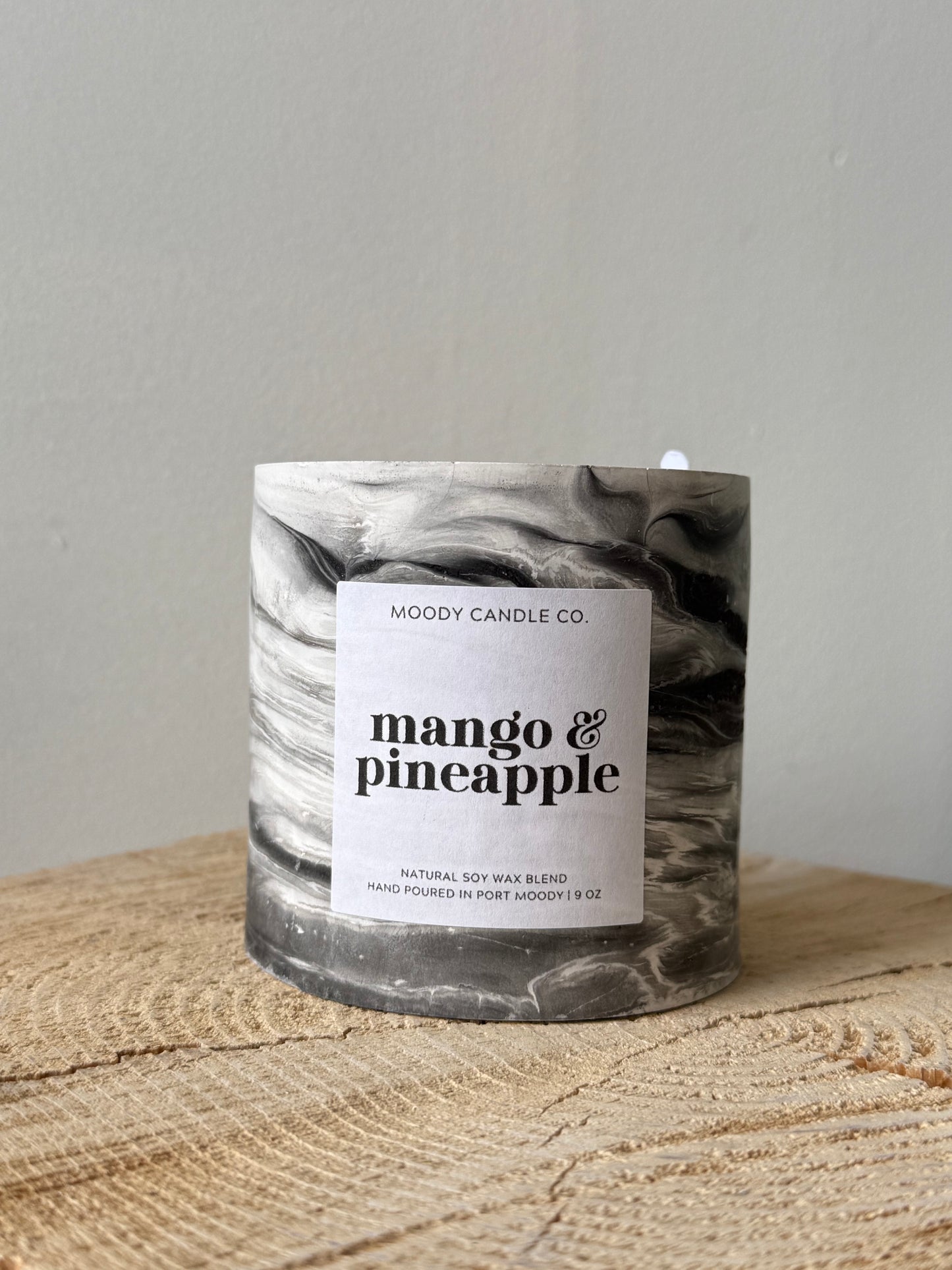 Moody Candle Co. - Mango & Pineapple