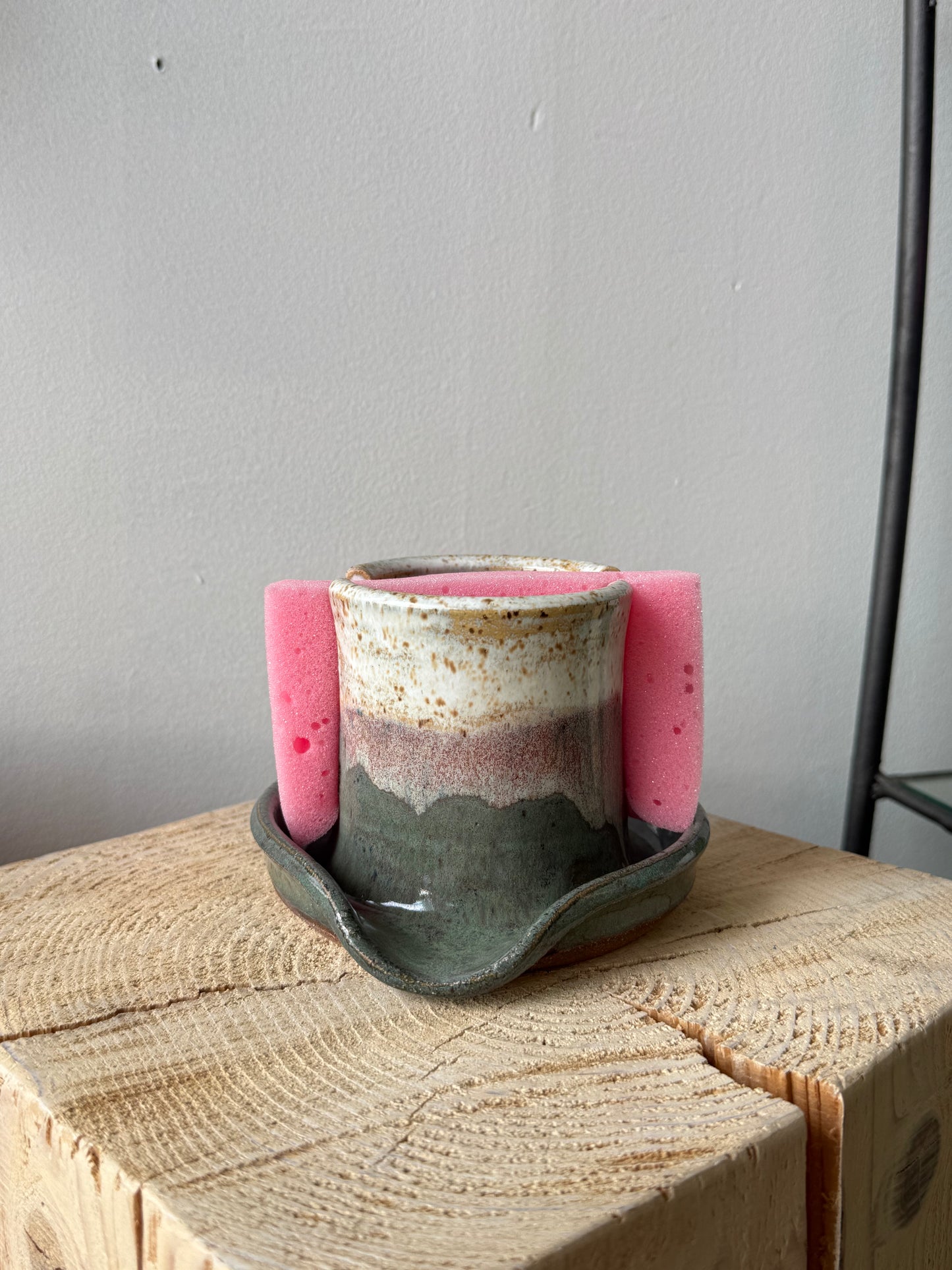 CM Pottery - Sponge Holder