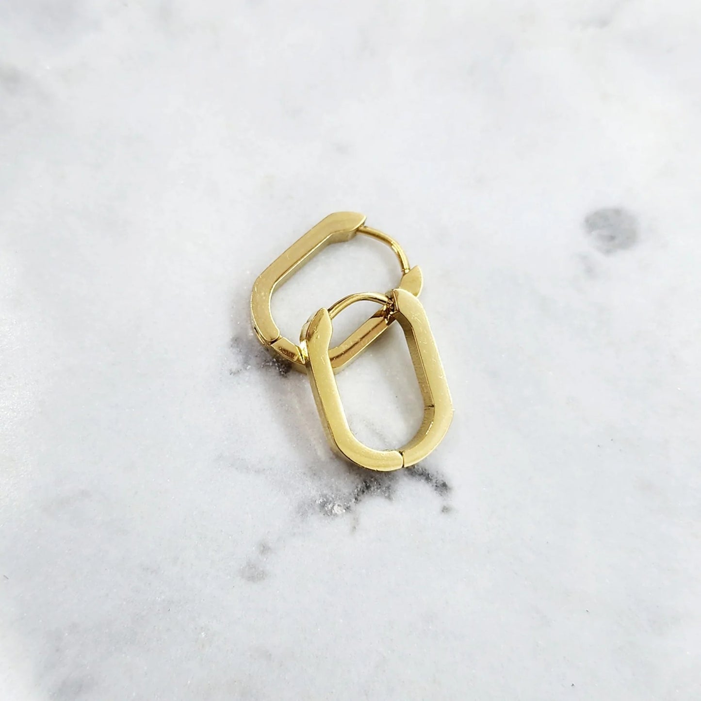 Koquetta Accessories - Geo Oval Earrings