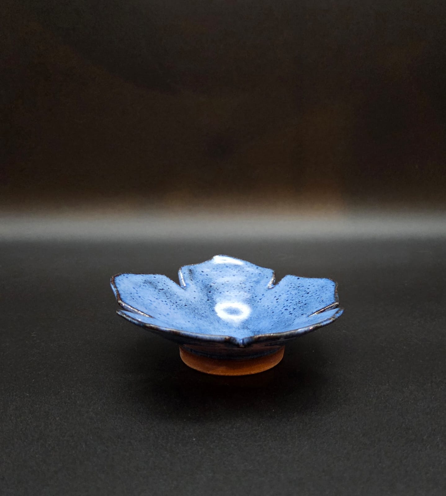 CM Pottery - Flower trinket dish