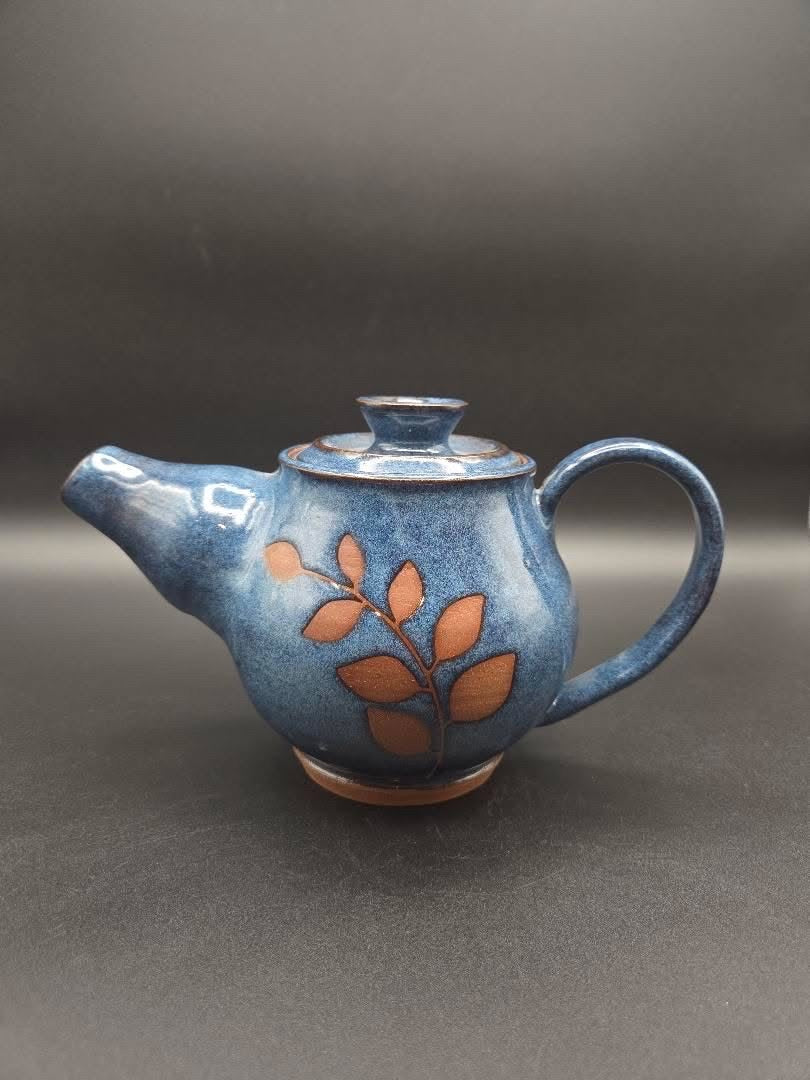 CM Pottery - midnight leaves teapot