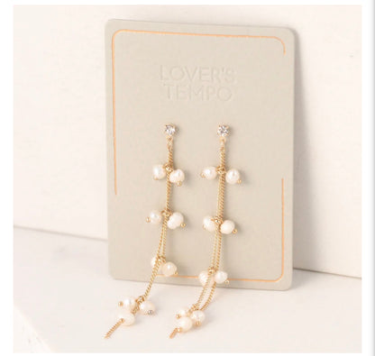 Lover’s Tempo - Dot Pearl Earrings