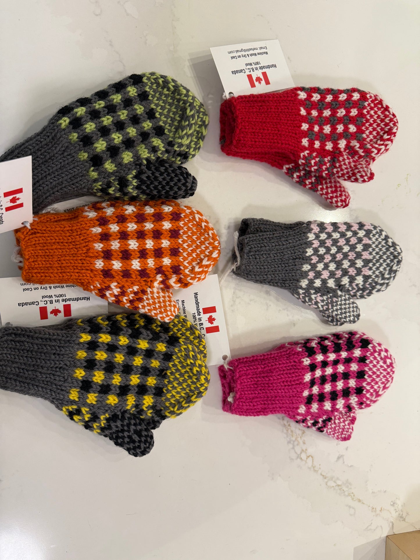 Knit From The Heart - Hand knitted Mittens  3 - 5 Years