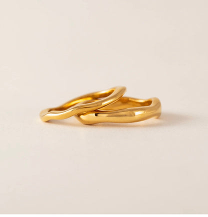 Lover’s Tempo - Coral Ring Set - Size 8