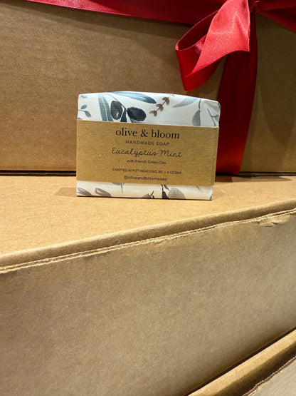 Olive and Bloom Handmade Soap - Merry Christmas, Ya Filthy Animal