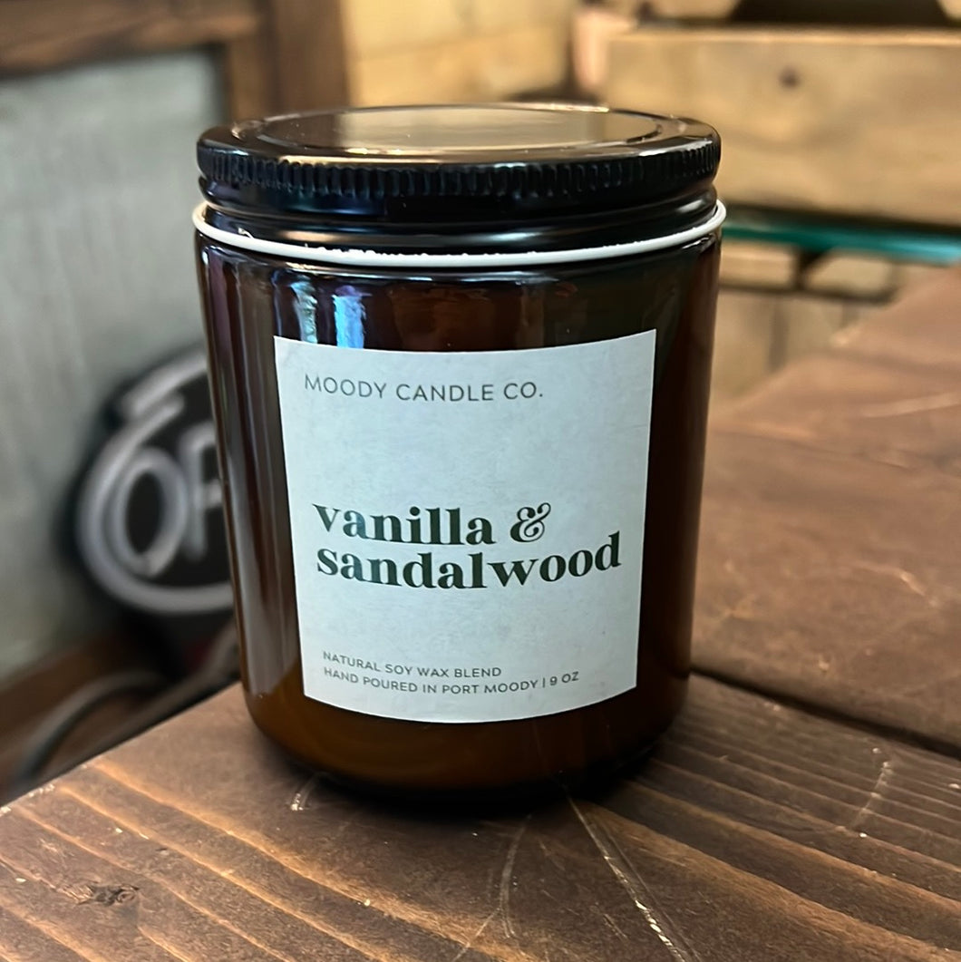 Moody Candles Co. - brown jar - Vanilla & Sandalwood