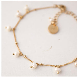 Lover’s Tempo - Dot Pearl Bracelet