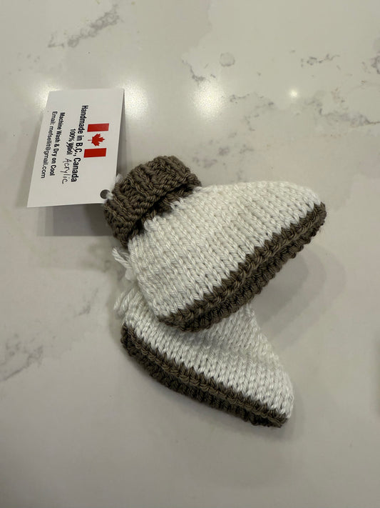 Knit From The Heart - Hand Knitted Boots 3 - 6 months