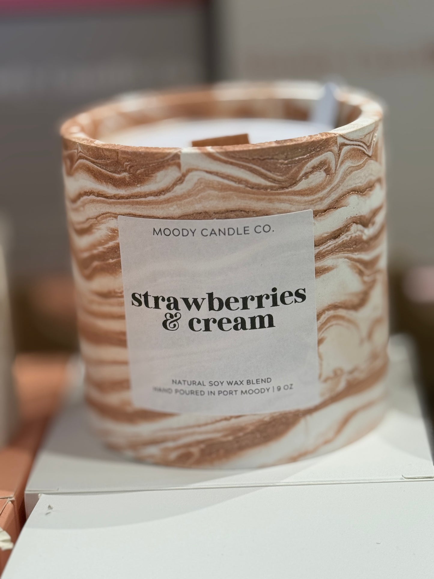 Moody Candle Co. - Strawberries & Cream