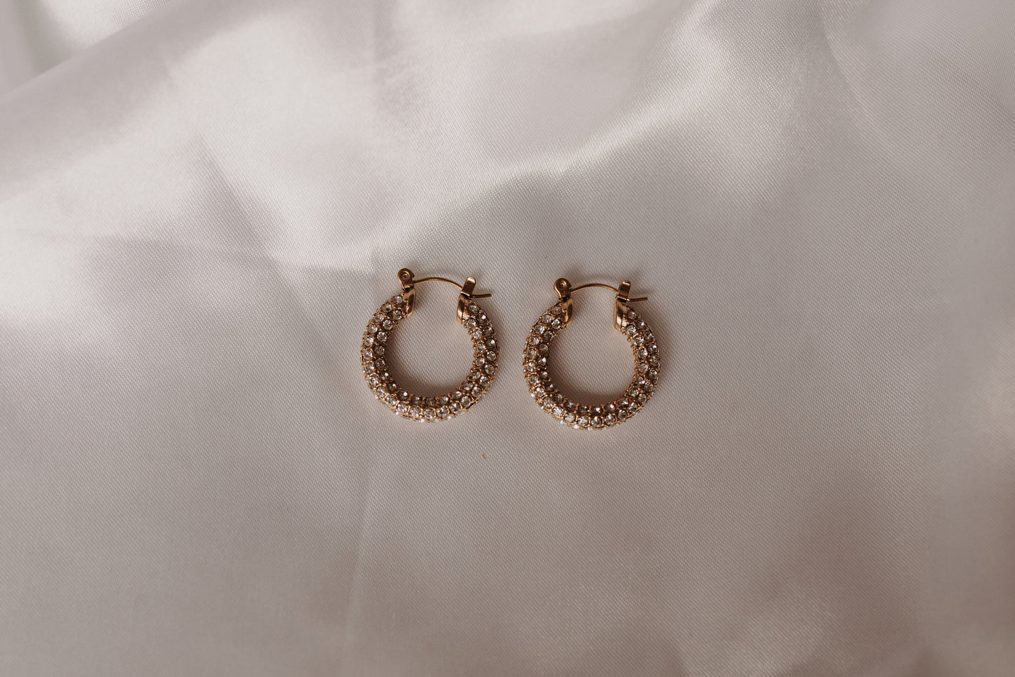 Ava May - Glitter Hoops