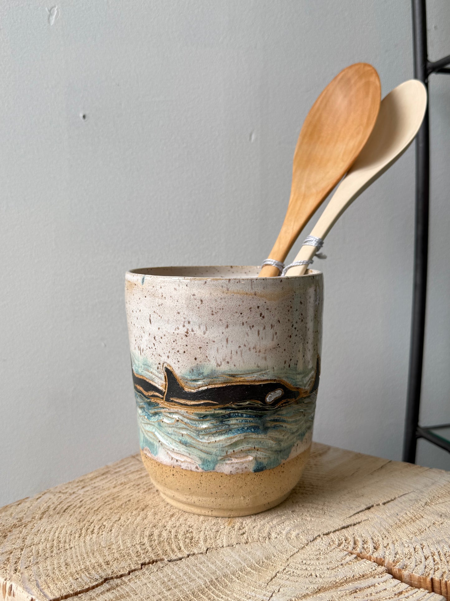 Anna Kishida Art & Ceramics - Vase/ Utensil Holder