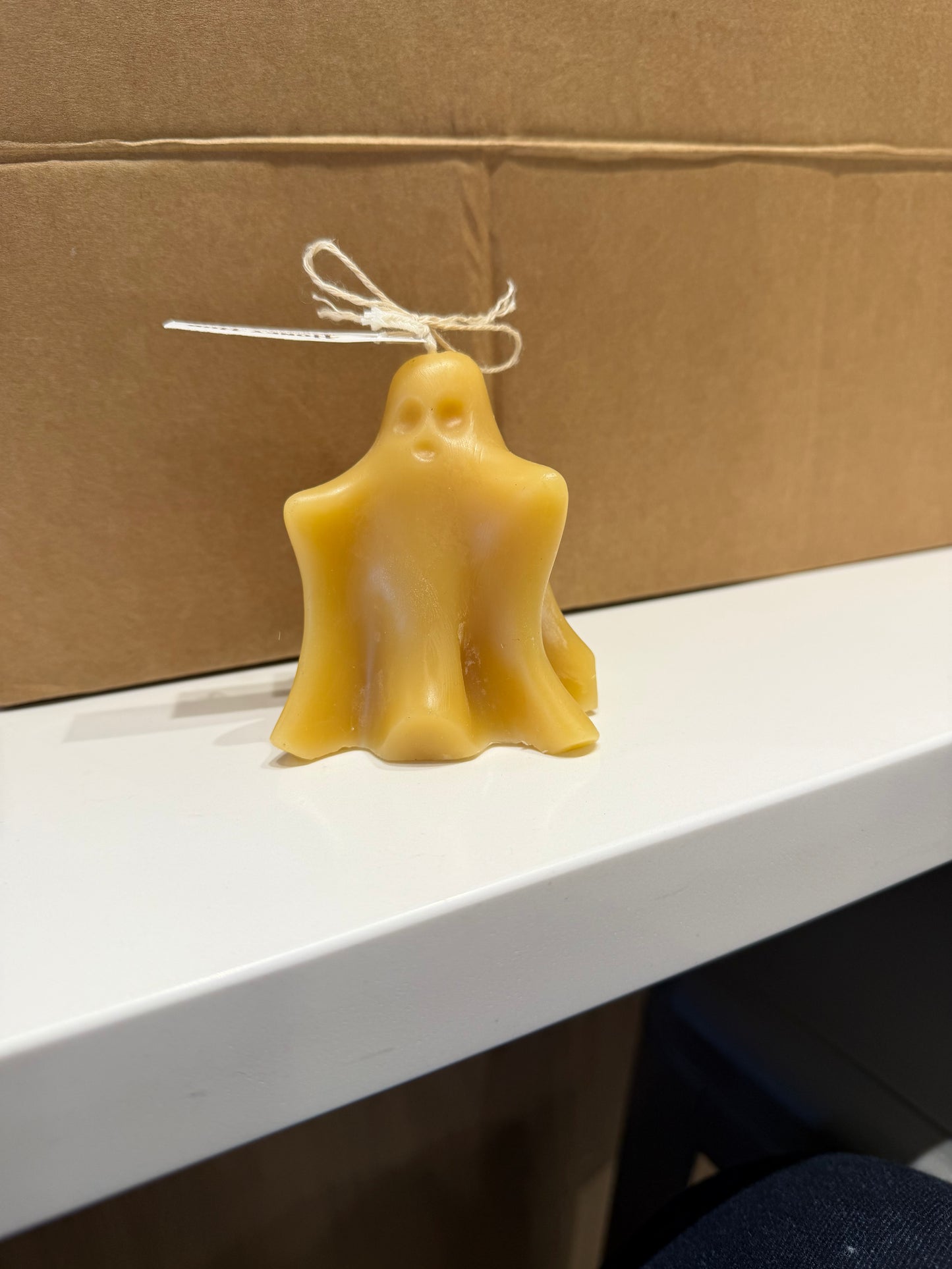 BC Bee - Ghost Beeswax Candle