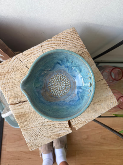 CM Pottery - Garlic Grater & Herb Pull