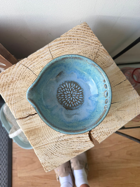CM Pottery - Garlic Grater & Herb Pull