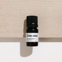 Load image into Gallery viewer, K’Pure - Delicious Essential Oil Blend
