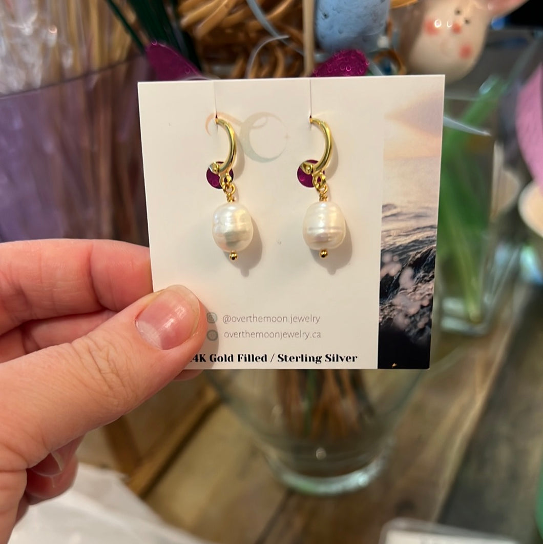 Over The Moon: Pearl Earrings